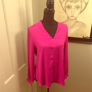 Pink long sleeve blouse 🌸